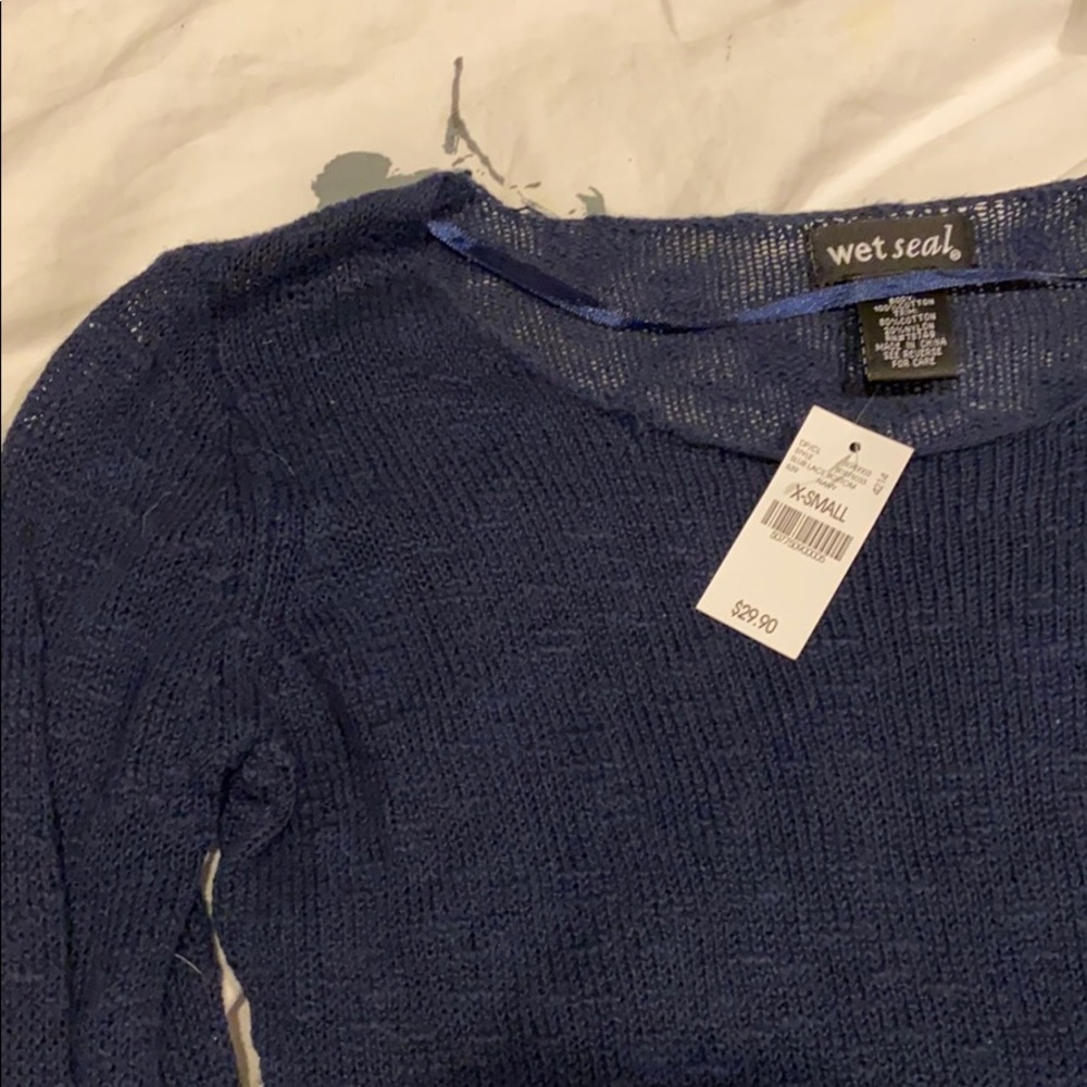 2 sweaters! - Picture 2 of 7